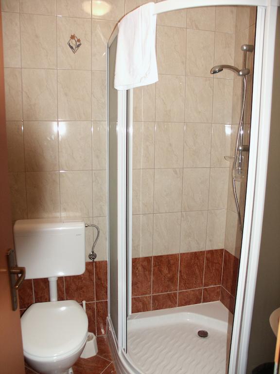 Pri Lazarju Farm Stay Podgrad Szoba fotó